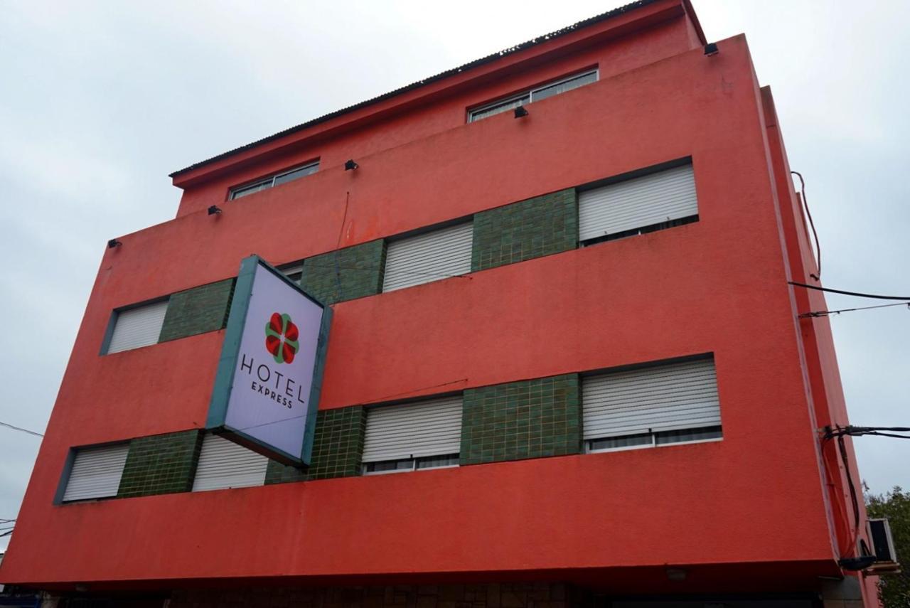 Hotel Express Maldonado Buitenkant foto