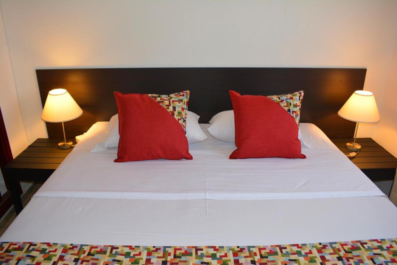 Hotel Express Maldonado Buitenkant foto