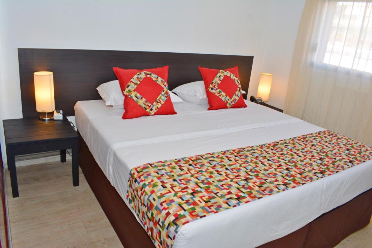 Hotel Express Maldonado Buitenkant foto