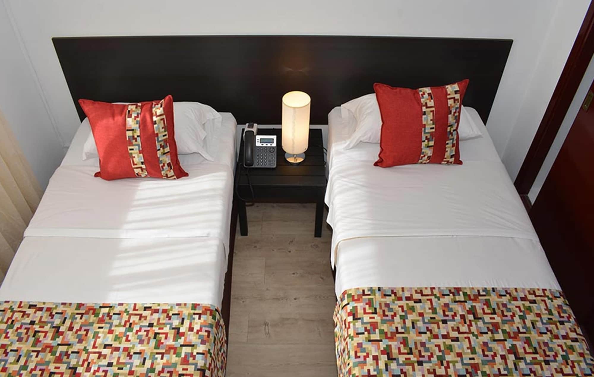 Hotel Express Maldonado Buitenkant foto